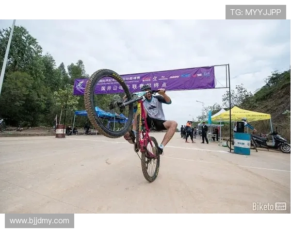 重庆极限运动队反击体系的战术创新与实践探索